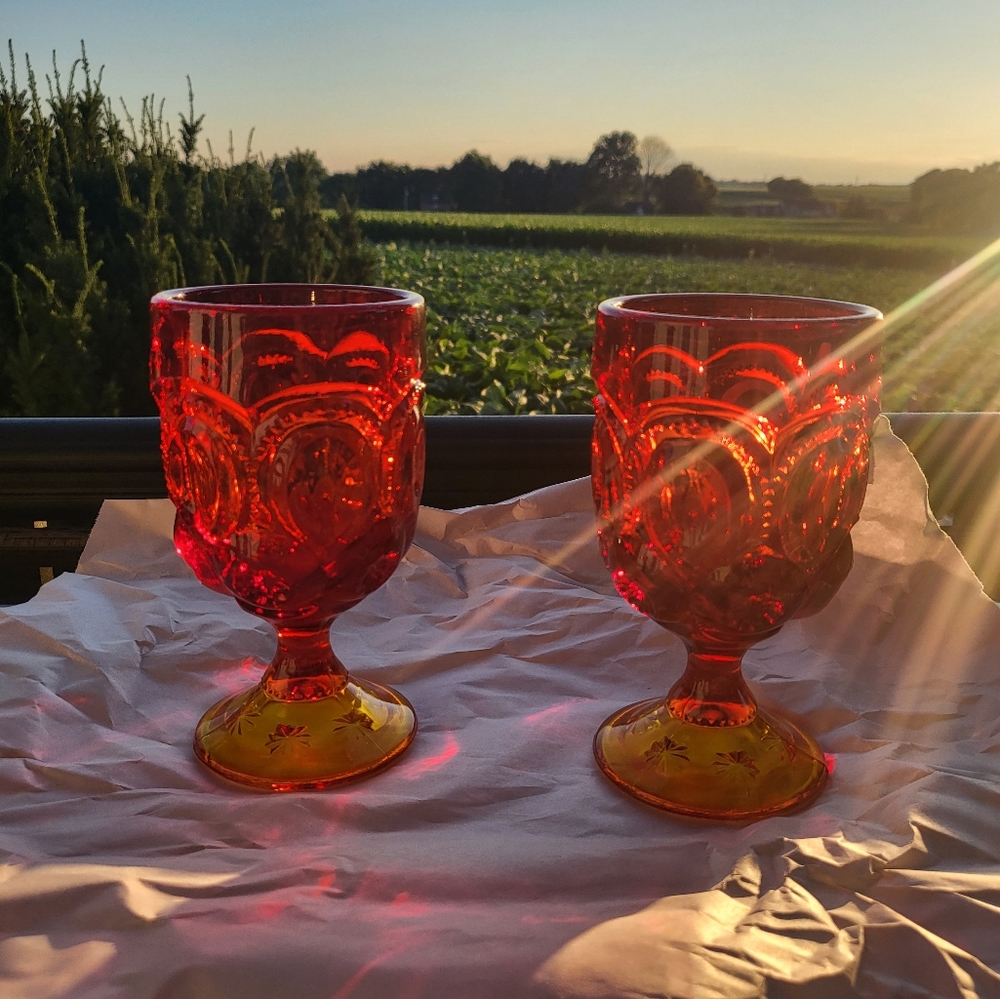 LE Smith Moon Stars AMBERINA Wine Water Goblet 6" Red Orange 11oz Vtg Stem Glass